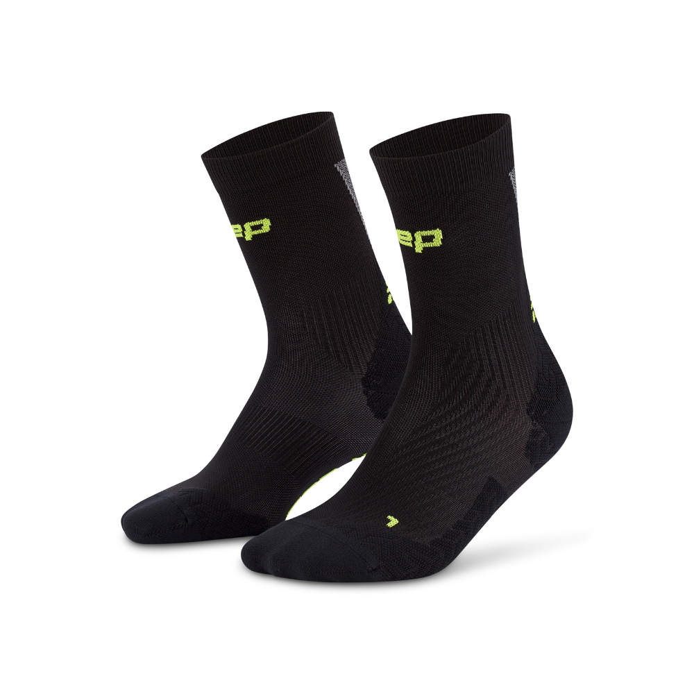 Core Run Ultralight Mid Cut Compression Socks - Women